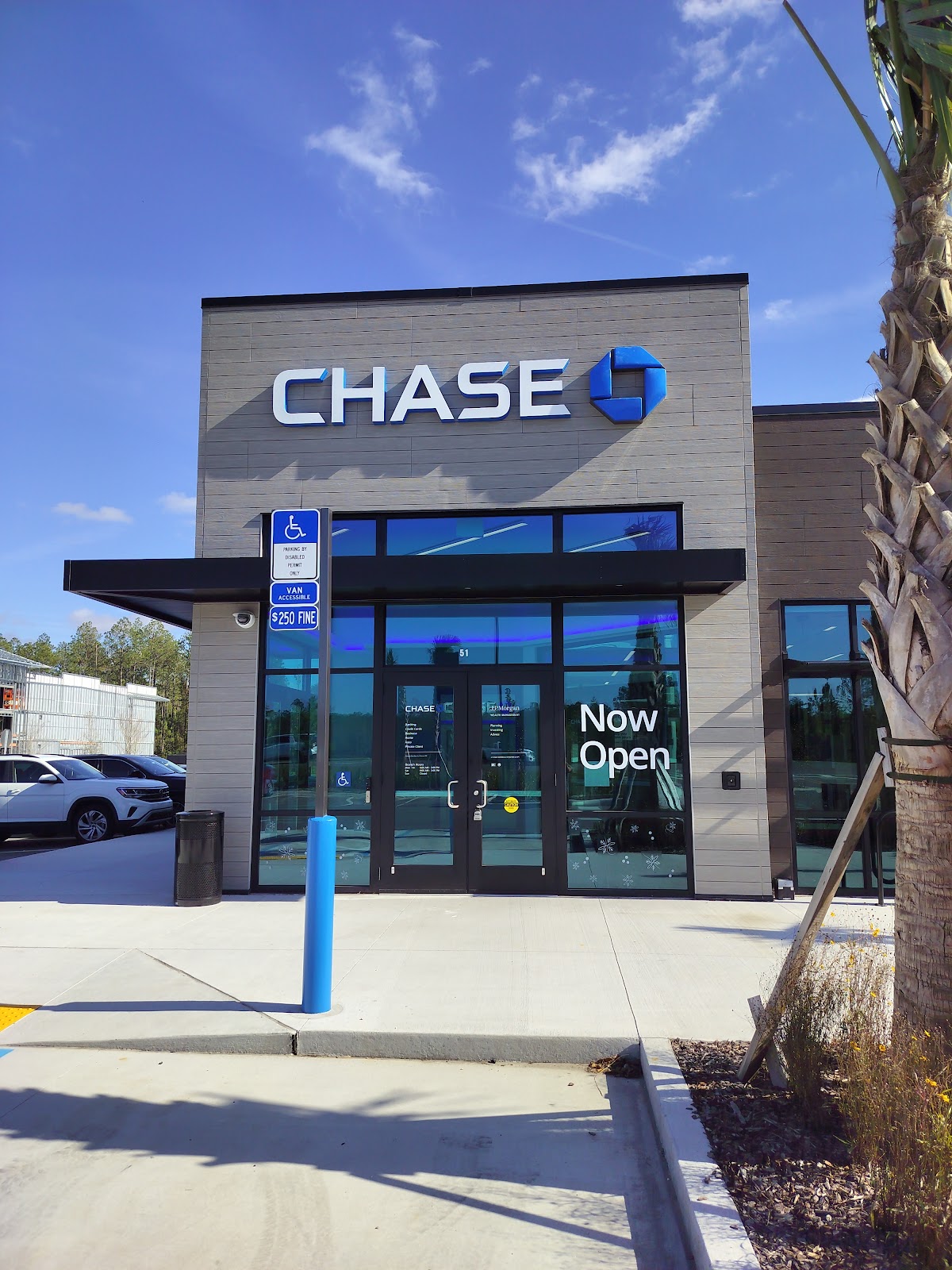 Completed Chase Bank branch, Shops at Longleaf Pine, St. Johns County — storefront and entrances by Robinson Glazing Solutions